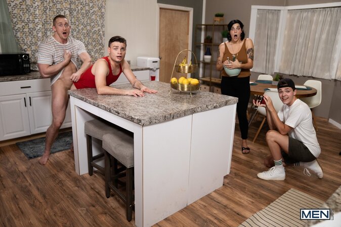 Ryan Bailey sneaks behind his fiance's back to get fucked by daddy Mason Wyler