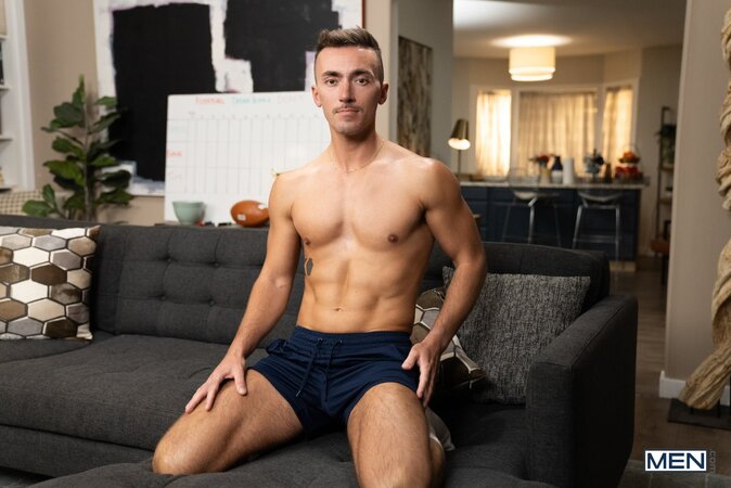 Joey Dane and Evan Jordie pick a lucky fantasy football slip to suck cock on the couch
