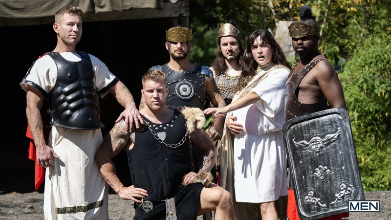 Sumner Blayne travels to Gaul to seduce massive warrior Filou Fitt for an empire plot