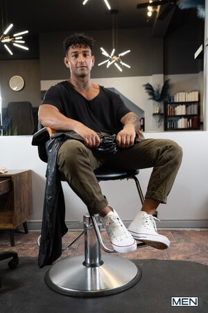 Barber Kenzo Alvarez catches Angel Santana jacking off under the cloth