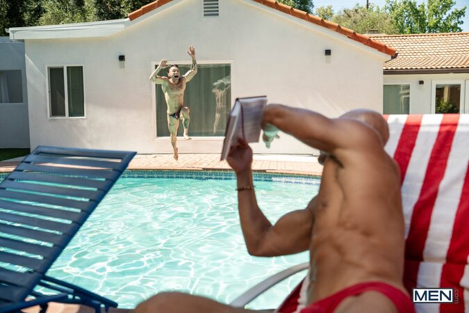 Rocky Unleashed picks up Siren Santiago for a hot poolside pounding