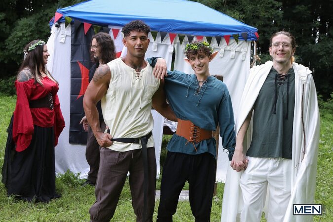 Kenzo Alvarez sneaks into a tent to pound elf dressed Danny Fantasy