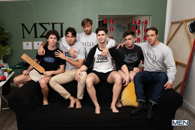 Ashton Summers gets a private frat tour with Kyle Fletcher and Cristiano