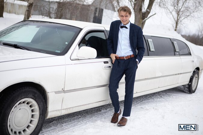 Secret boyfriends Leo Louis and Enzo Muller ditch their prom dates for limo sex