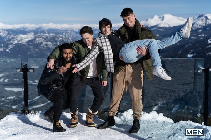 Braxton Cruz trades the ski slopes for a heated interracial mountain hookup