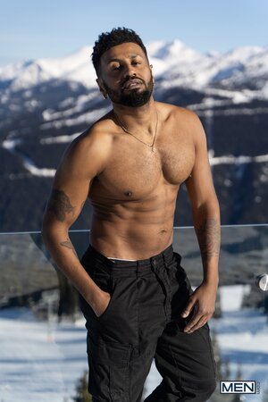 Braxton Cruz trades the ski slopes for a heated interracial mountain hookup
