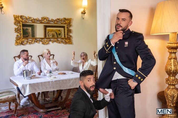 Sir Peter seduces palace waiter Justin Jett
