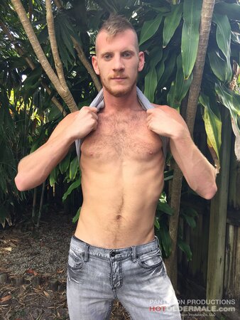 Billy Warren shows off his body