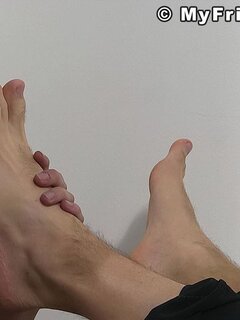 Sergey foot worshiped by Drake Tyler