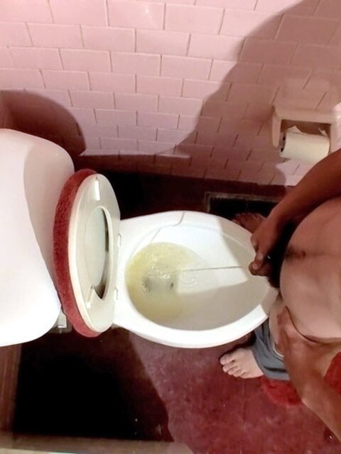 Devin Reynolds and Jake Reid Bareback Piss Fuck