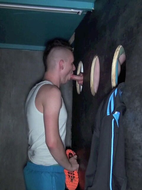 Niko Rekin Gets a Mouthful