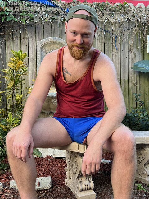 Ginger bottom Logan Stanley