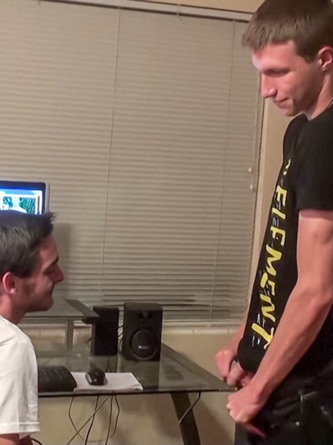 Kan and Jimmy suck each other off