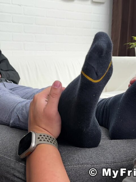 Chance's feet are pampered by Dan Edwards