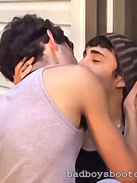 CT Taylor gives LT Mkay a passionate anal fuck