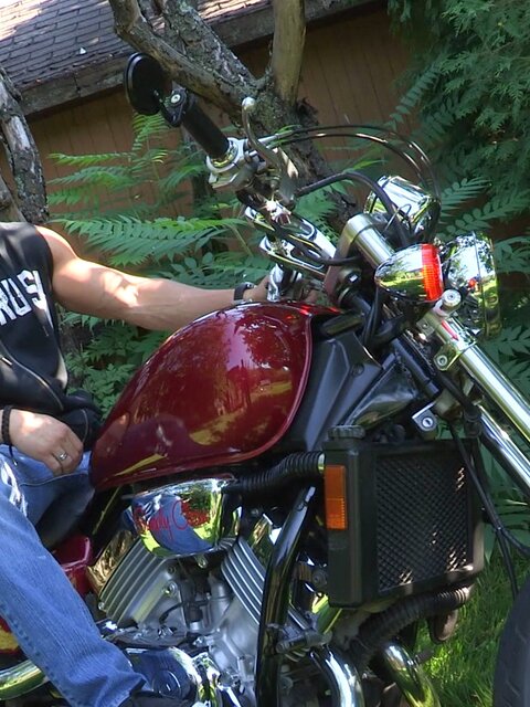 Zack Lemec cums hard in unedited BTS video