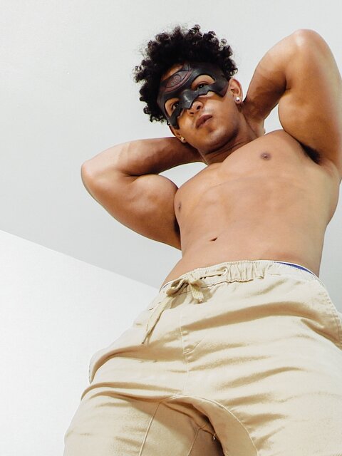 Pascal watches Kenzo Alvarez jerk off and fuck toy