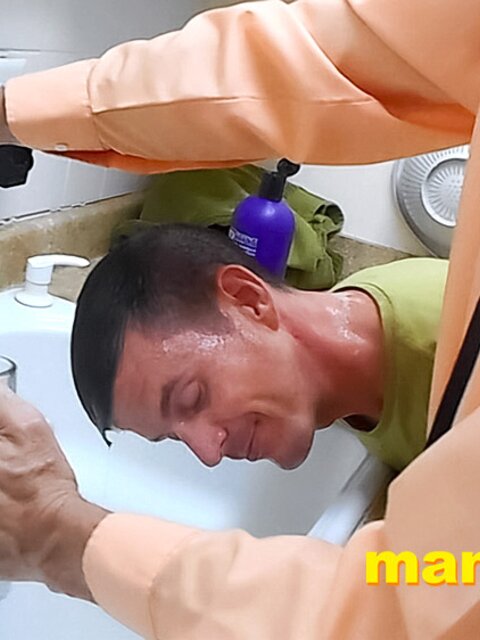 Richard Lennox washes Jeff Drizzle’s hair in kitchen