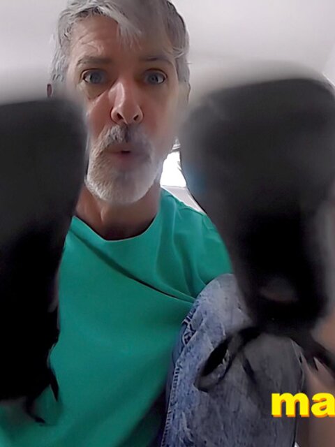 Richard Lennox steps on you and shows off his dirty, worn shoes