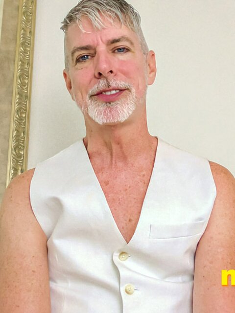 Richard Lennox punishes you for grabbing his ass