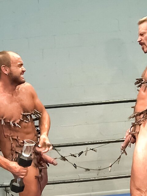 Colin Steele and Jessie Balboa pull pegs in competition