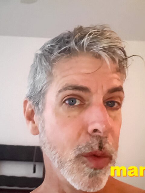 Richard Lennox jerks off and eats you after shrinking