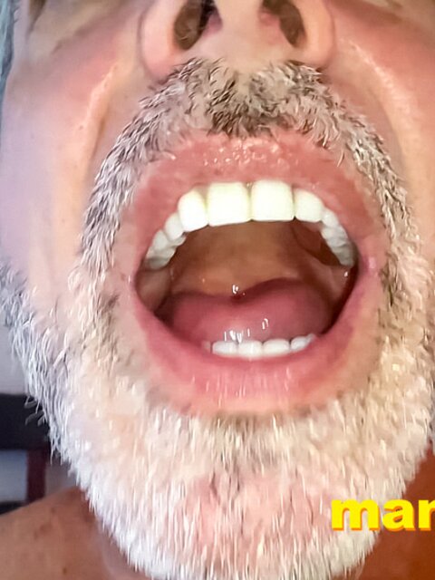 Richard Lennox jerks off and eats you after shrinking
