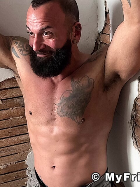 Peter tied by Dan Edwards and tickled while blindfolded