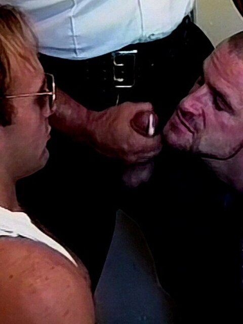 Mike Anthony gets sucked by Jake Russell and Xavier Strepo