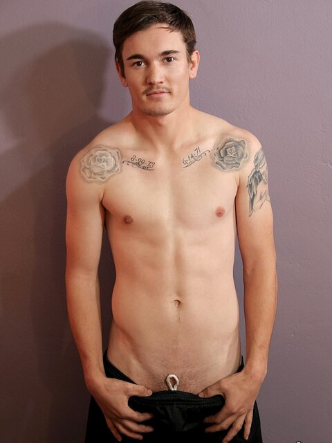 Lucas Daniels shows off his tattoos while jerking off and cumming