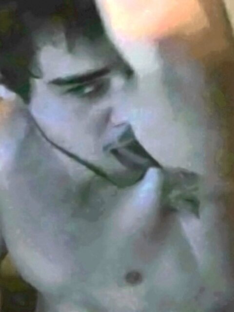 Zack Randall sucks his own cock and cums for fans