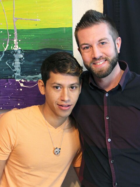 Jason gets his cock sucked and drained by eager twink Alfonso Gutierrez