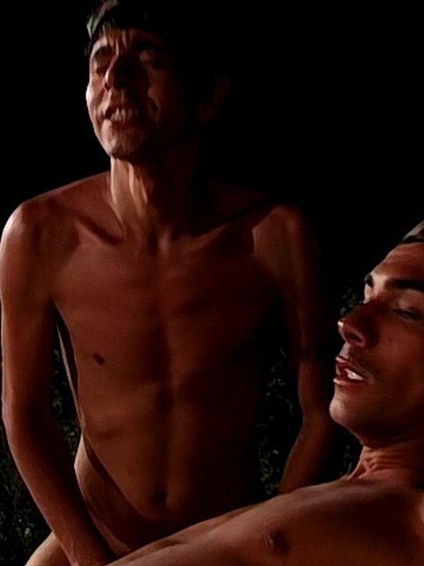 Uniformed twinks Lois and Nazareno start with blowjobs and end in a fourgy