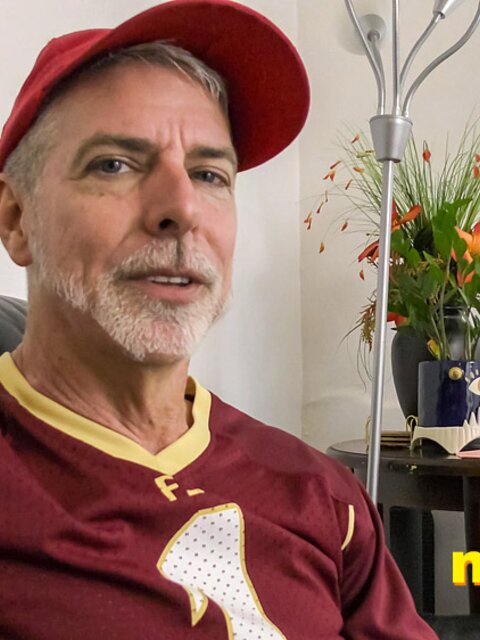 Richard Lennox owns his farting and shares Dutch Oven stories