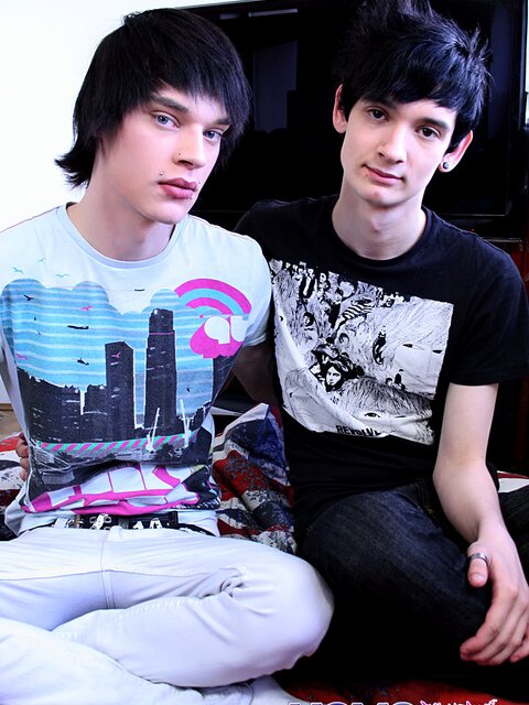 Lewis Romeo dominates Kyle Wilkinson in hot emo twink sex
