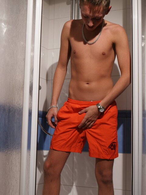 Shy twink Veso takes on a long bathroom pissing challenge
