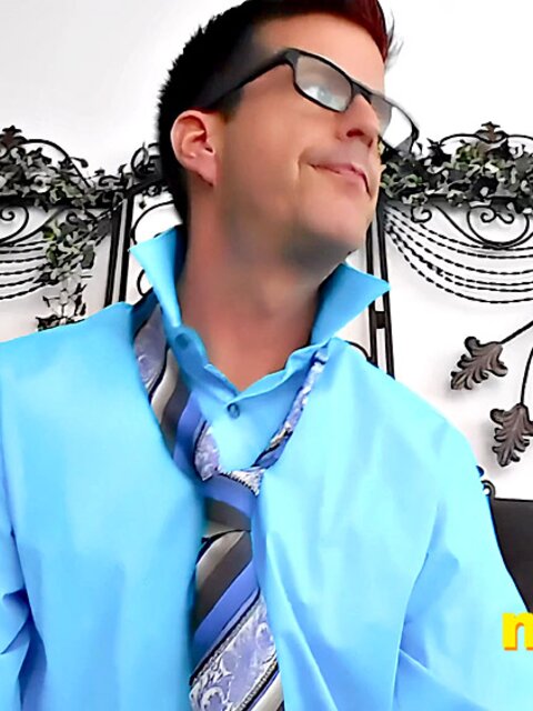 Jeff Drizzle gives you a humiliating drag makeover
