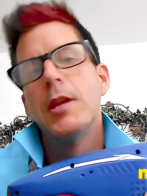 Jeff Drizzle gives you a humiliating drag makeover