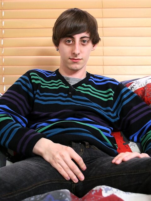 Skinny emo twink Ethan Knight jerks off and shoots a big load