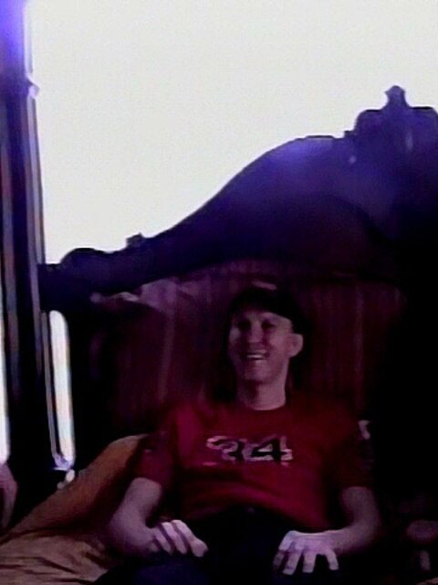 Amateur threesome with Scott, Nathaniel, and Hunter sharing cock