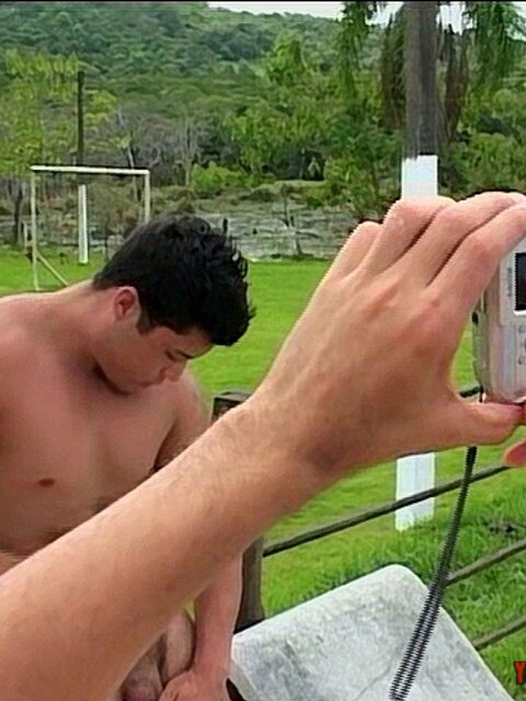 Andre fucks Ricardo’s ass by pool