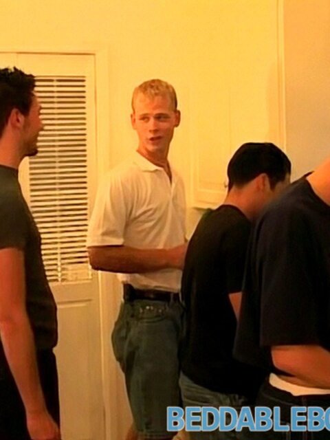 Marco Paris cums in Eric Johanson’s hole