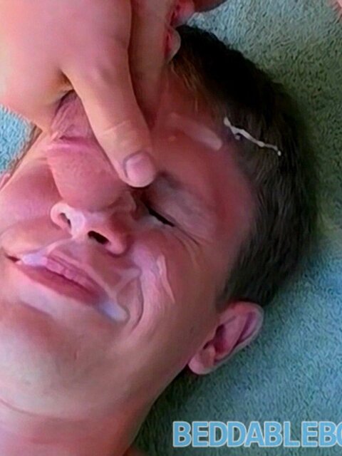 Kyle McDermot rams horny twink Justin Lake by poolside