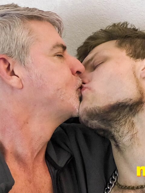 Jake Skittles and Richard Lennox fight with tongues and hard cocks