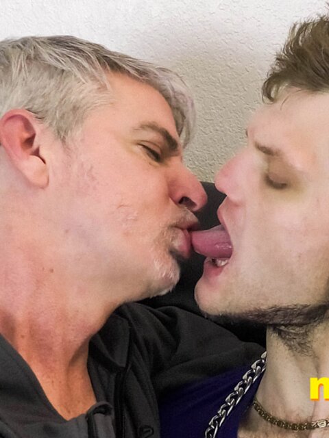 Jake Skittles and Richard Lennox fight with tongues and hard cocks