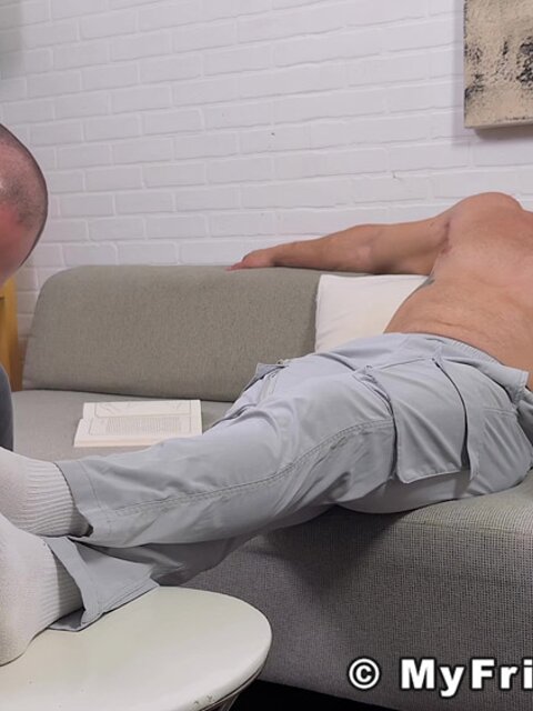 Thom sniffs Troy Stallion’s sweaty socks while he relaxes