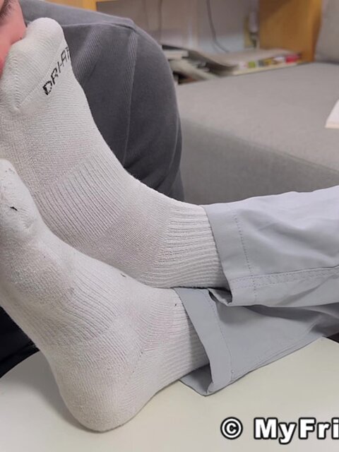 Thom sniffs Troy Stallion’s sweaty socks while he relaxes