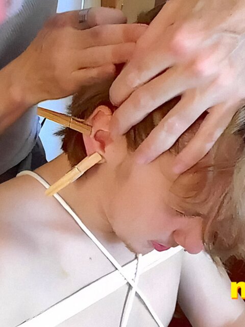 Richard Lennox puts clothespins on Elis Ataxxx’s ears to tease him