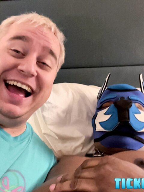 Pup Bard cums hard with a vibrator inside his wrestling singlet