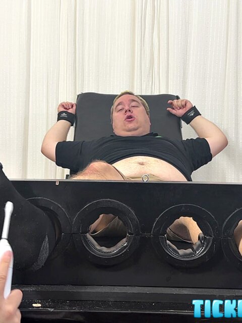 CDubs torments Matt’s chubby feet and toes